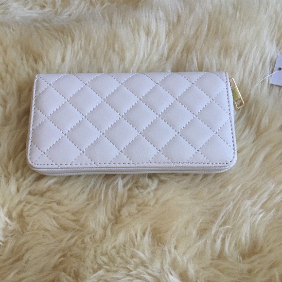 WOMEN’S WALLET - Picture 1 of 9